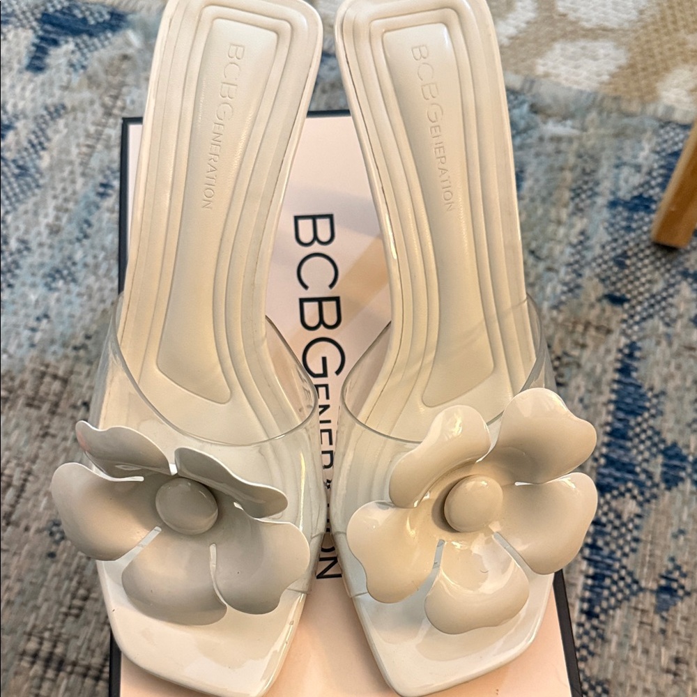 BCBGeneration White Floral Heeled Sandals
